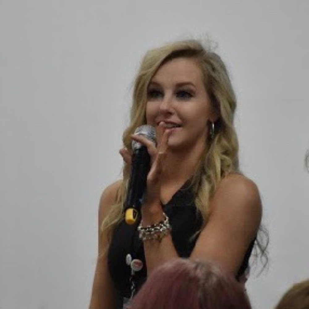 Meet your Posher, Grace